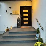 Casa Blanca Mit Privatem Schwimmbad 26 Grad Und Sauna * Duisburg