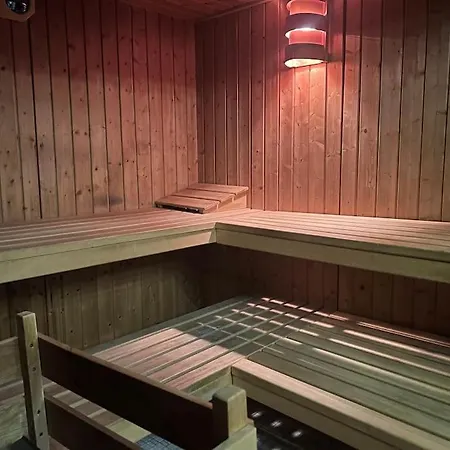 Casa Blanca Mit Privatem Schwimmbad 26 Grad Und Sauna شقة *