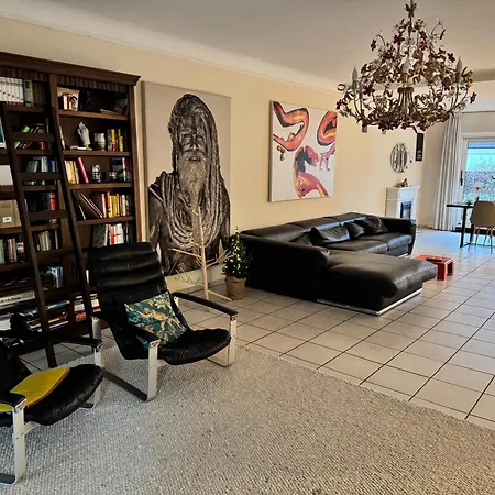 Casa Blanca Mit Privatem Schwimmbad 26 Grad Und Sauna 뒤스부르크